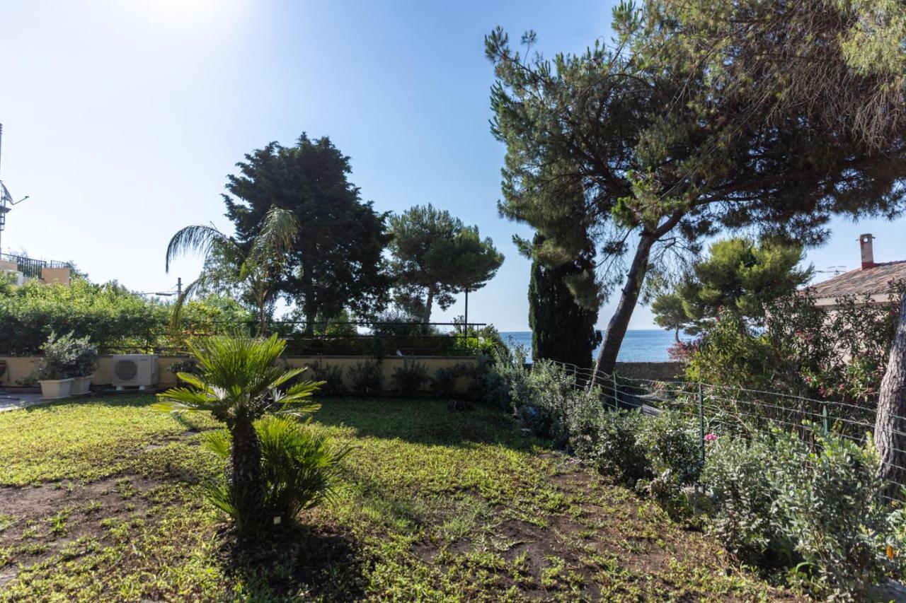 Teo House Beach Taormina Exterior foto